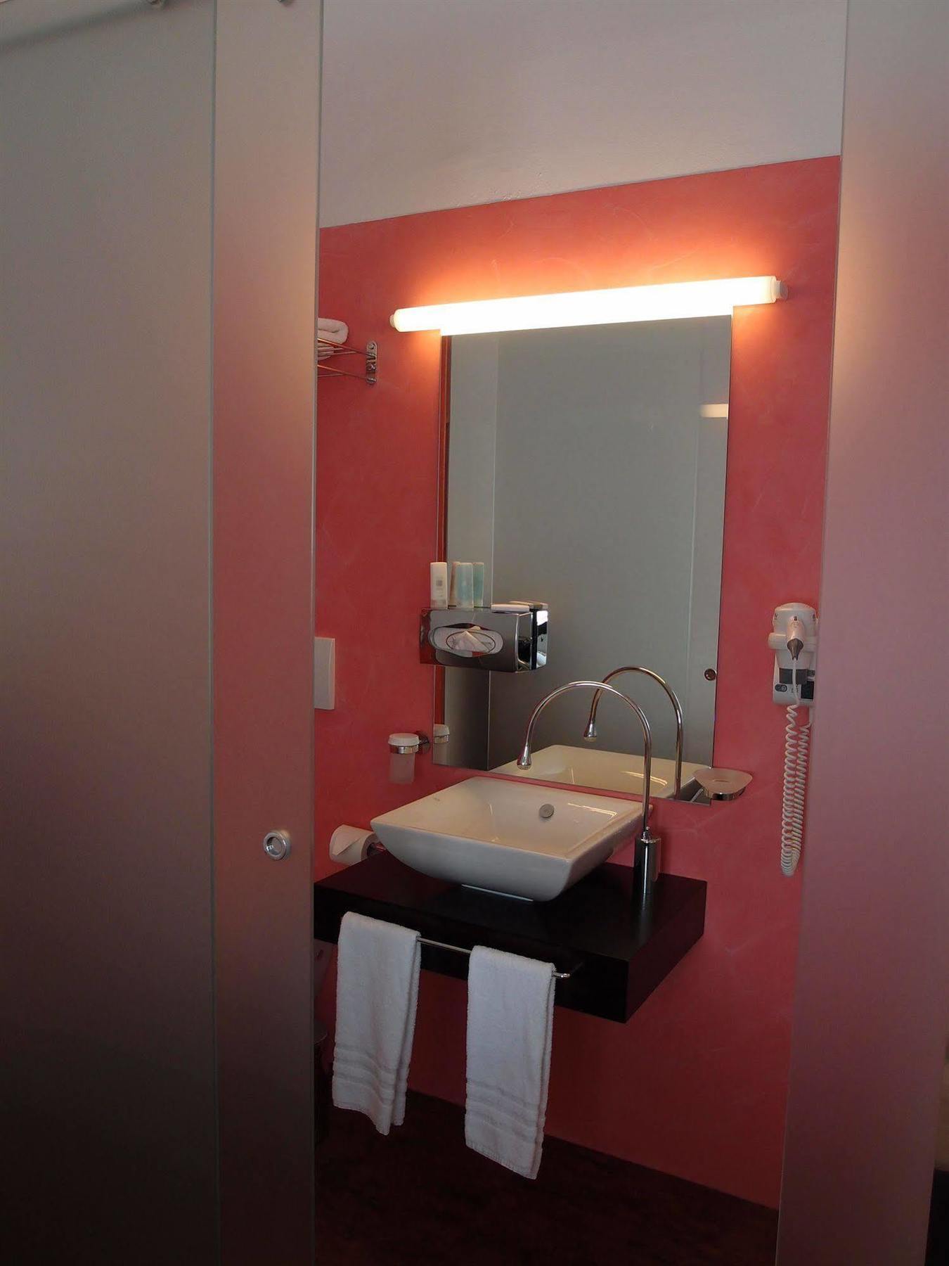 Boutique Hotel La Rinascente Locarno Zewnętrze zdjęcie